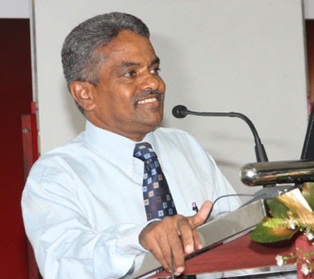 Veerappan Sivagurunathan LL B, FCA, FCMA(UK),CGMA ATTORNEY-AT'LAW, </br>NOTARY PUBLIC, COMMISSIONER FOR OATHS